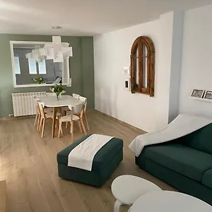  Apartamento Completamente Reformado En El Casco Antiguo Con Vistas Al Rio España